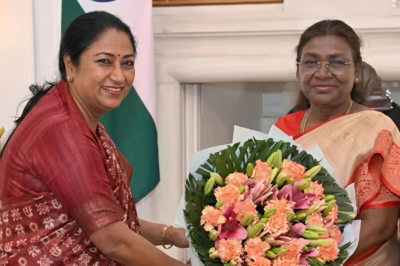 राष्ट्रपति मुर्मू ने दिल्ली में महिलाओं के लिए मुफ्त ‘पिंक मोबिलिटी कार्ड’ लॉन्च किया